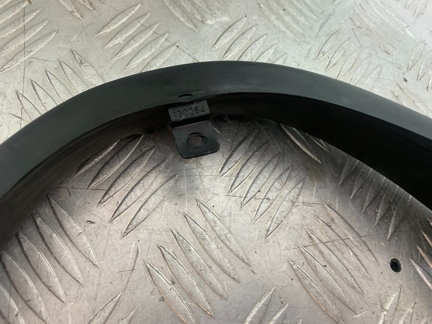 BMW R850 R R850R PETROL TANK TRIM  YEAR 1994-2002 (CMB1170)