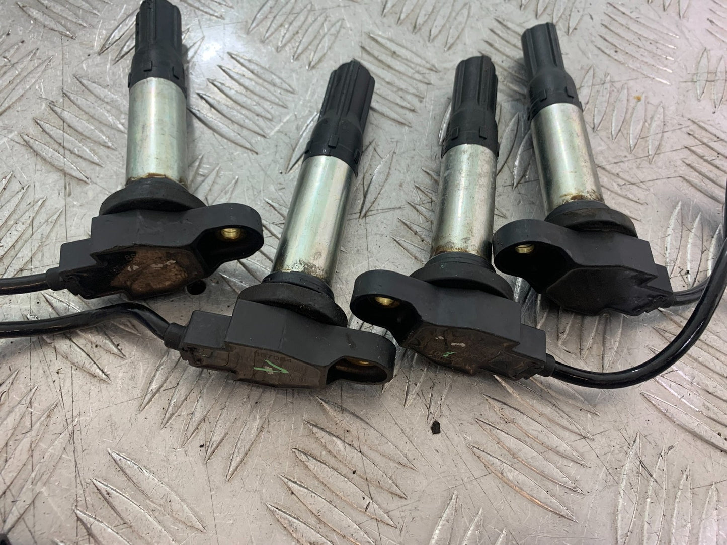 APRILIA RSV4 FACTORY COILS  YEAR 2009-2012(CMB1224)