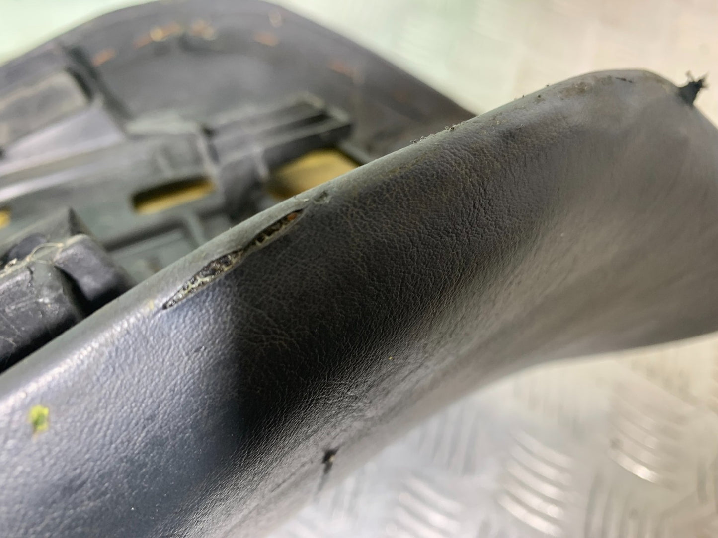 HONDA NT650 V DEAUVILLE SEAT YEAR 1998-01(CMB1320)