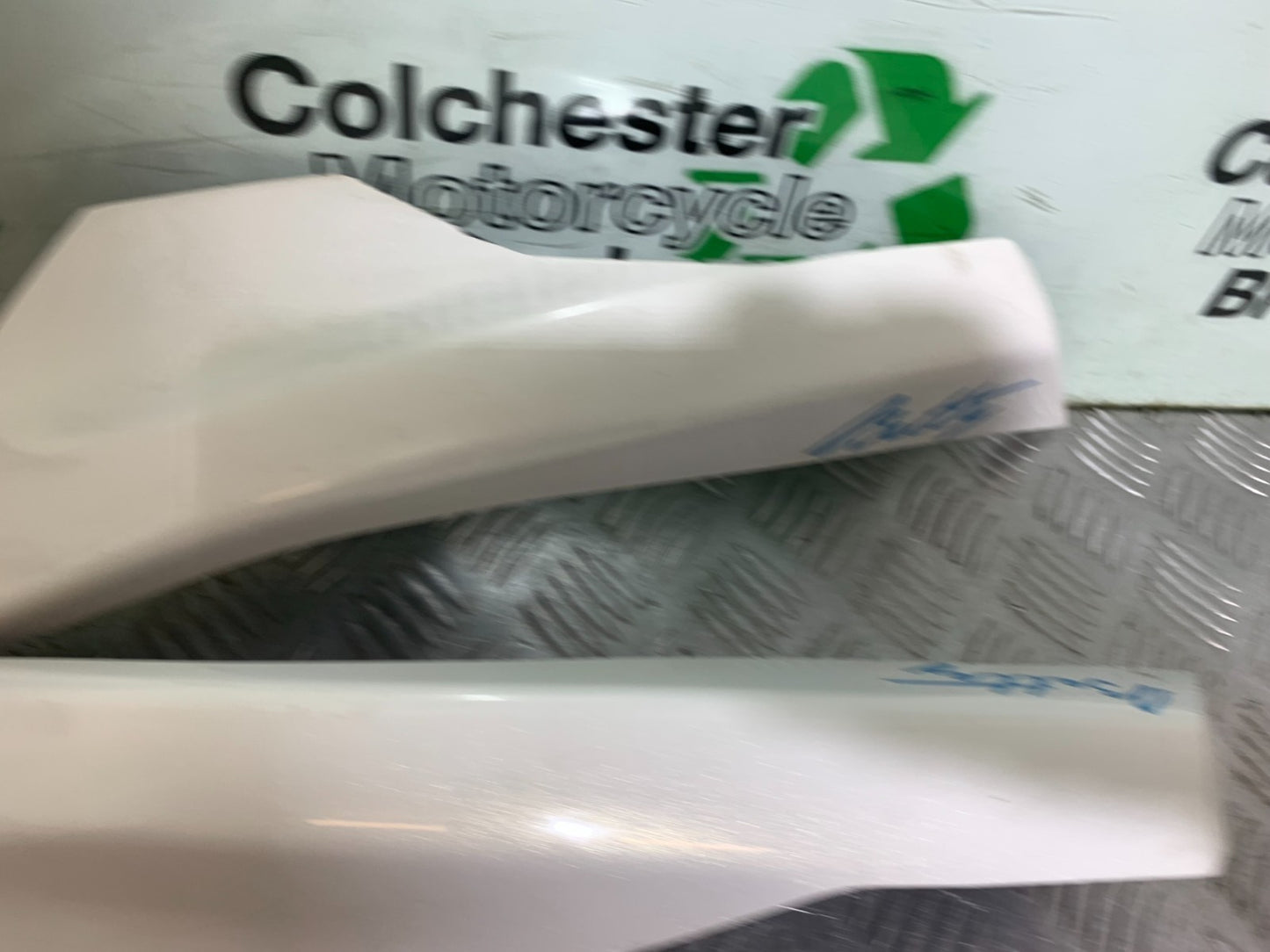 HONDA NC700 X LEFT AND RIGHT INFILLS YEAR 2012-2014 (CMB1327)