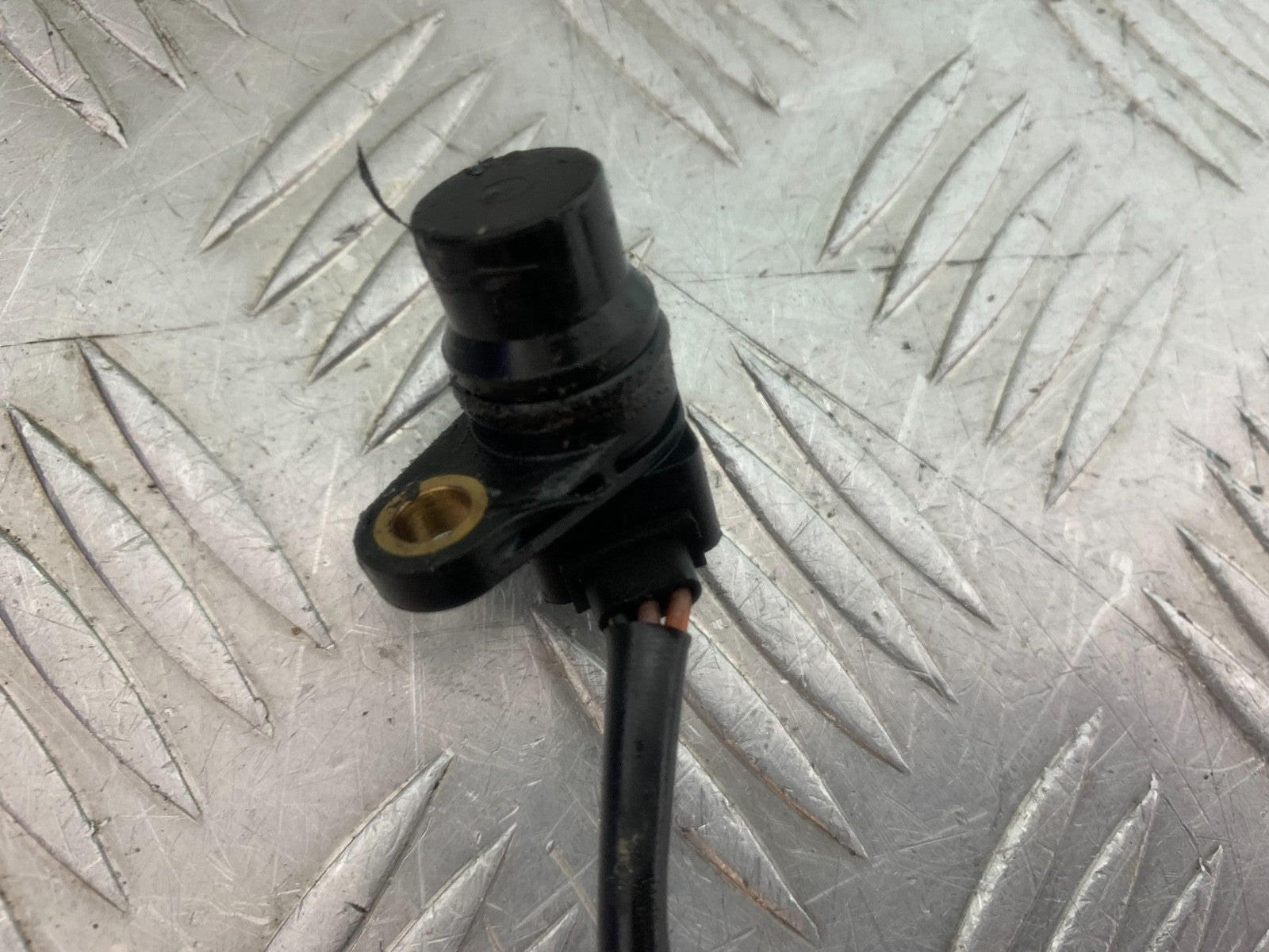 TRIUMPH 1050 SPRINT GT IGNITION PICK UP SENSOR   YEAR 2010-2016 (CMB1250)