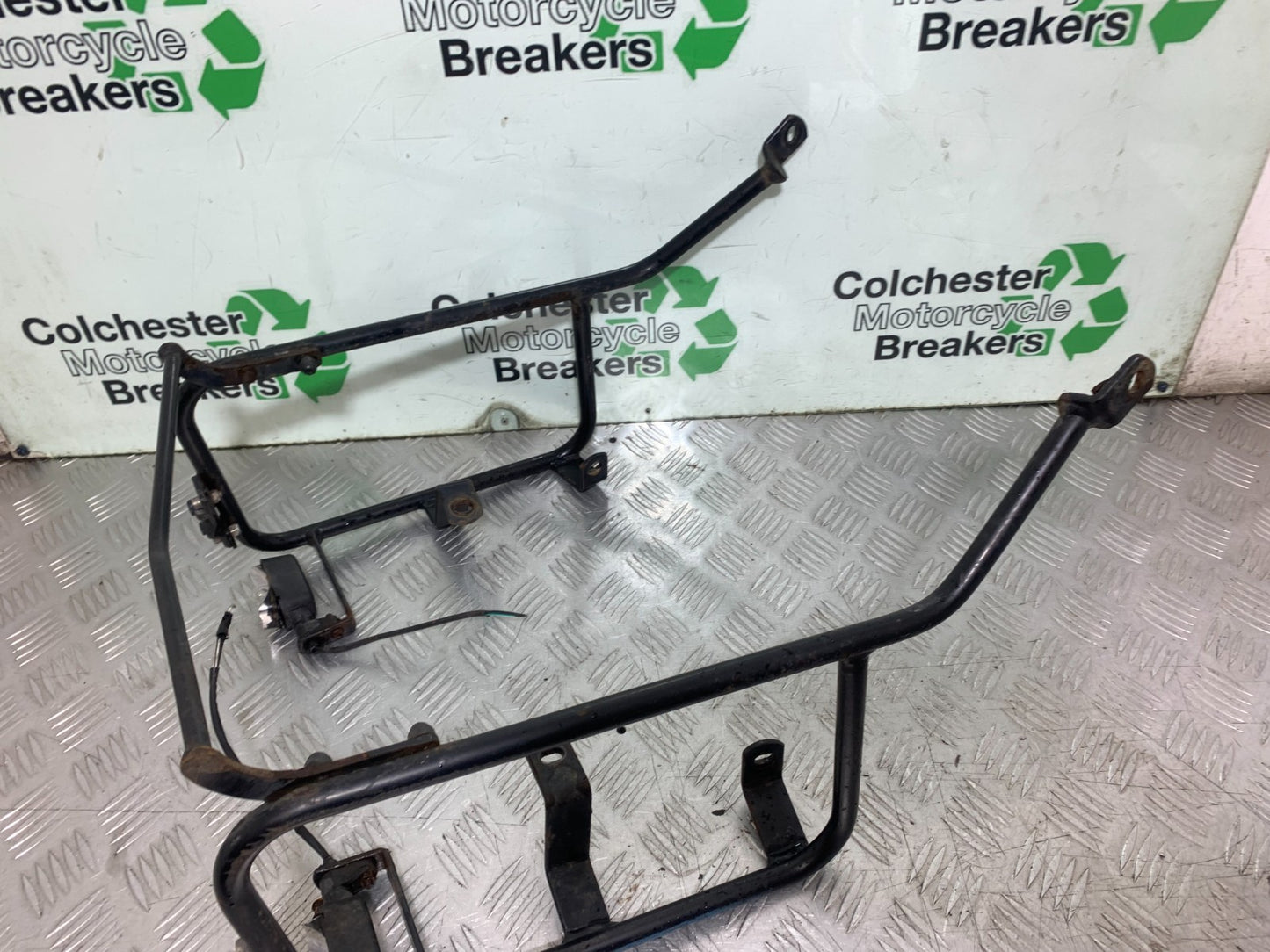 ROYAL ENFIELD HIMALAYAN 411 PANNIER RAILS YEAR 2018-2023 (CMB1322)
