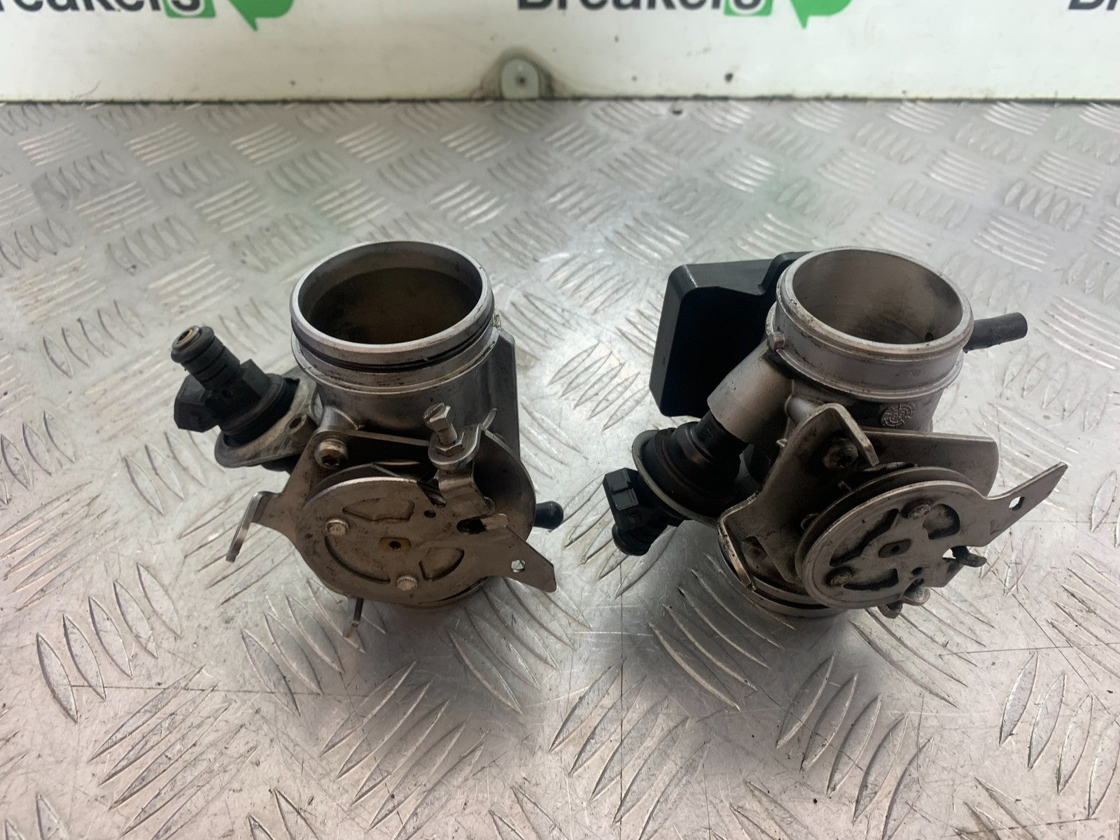 BMW R850 R R850R THROTTLE BODIES  YEAR 1994-2002 (CMB1170)