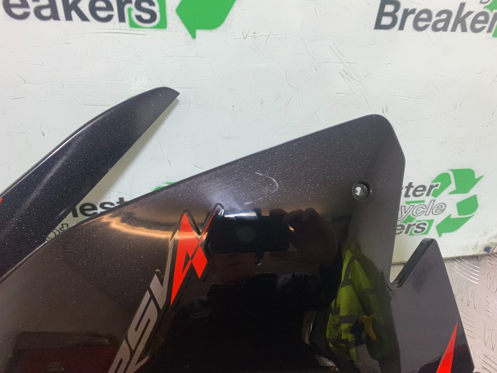 APRILIA RSV4 FACTORY LEFT FAIRING PANEL YEAR 2009-2012 (CMB1224)