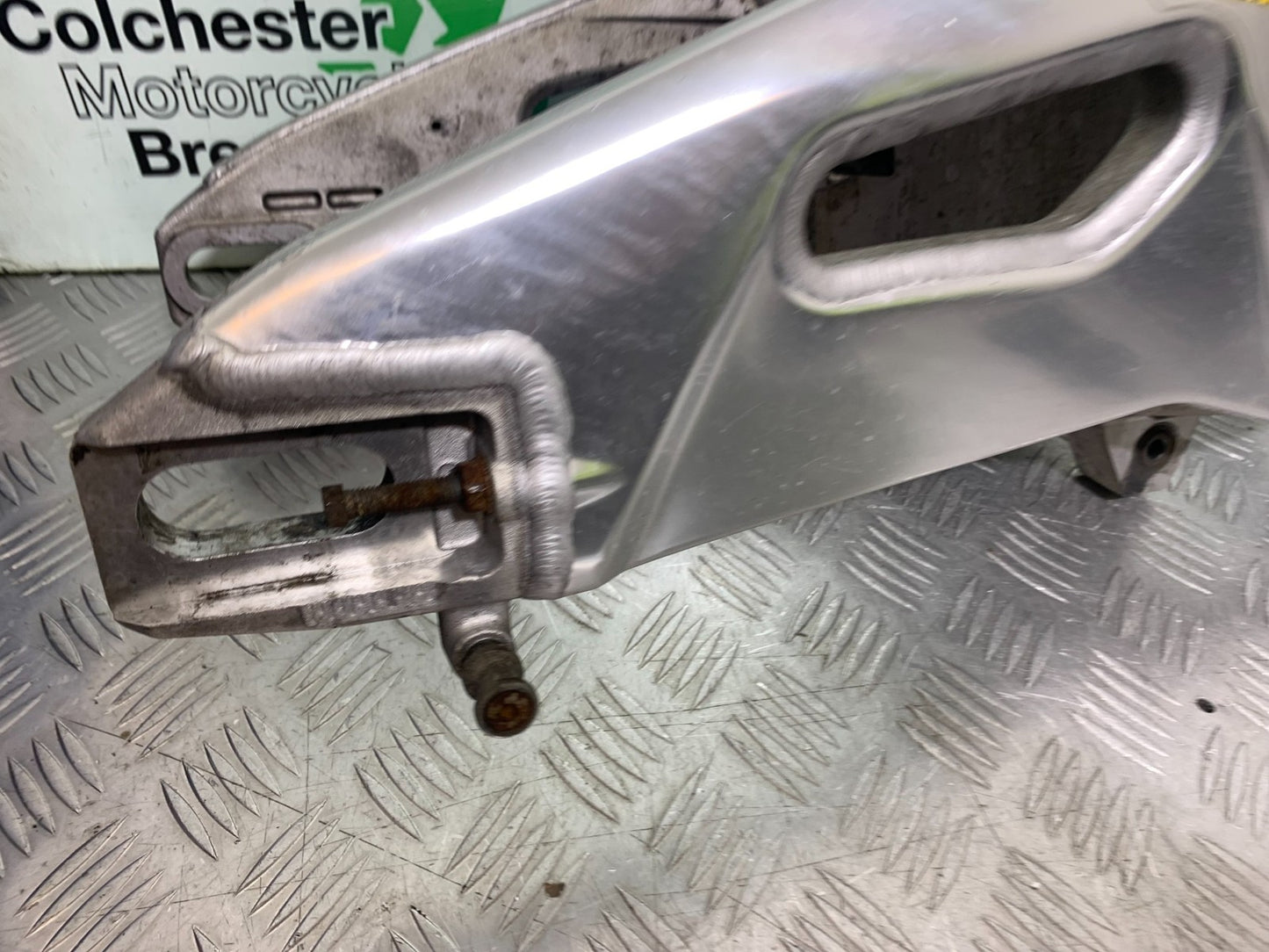 APRILIA TUONO 1000 V4 SWINGARM YEAR 2013-2014  (CMB1239)
