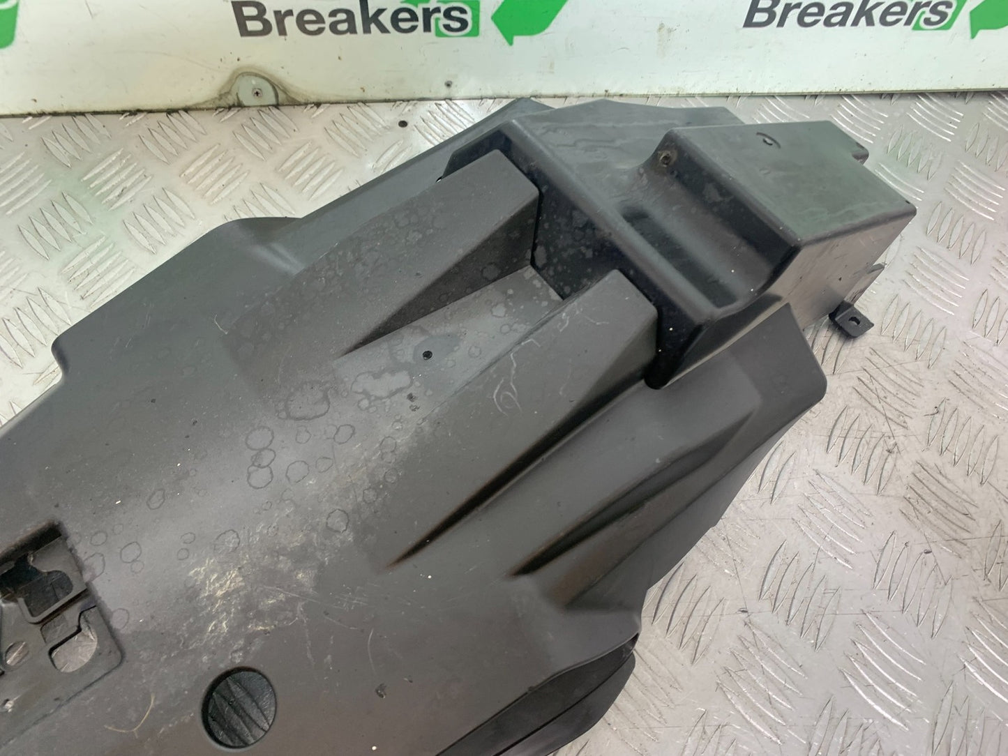 KAWASAKI Z1000 SX UNDERTRAY  YEAR 2014-16 (CMB1264)
