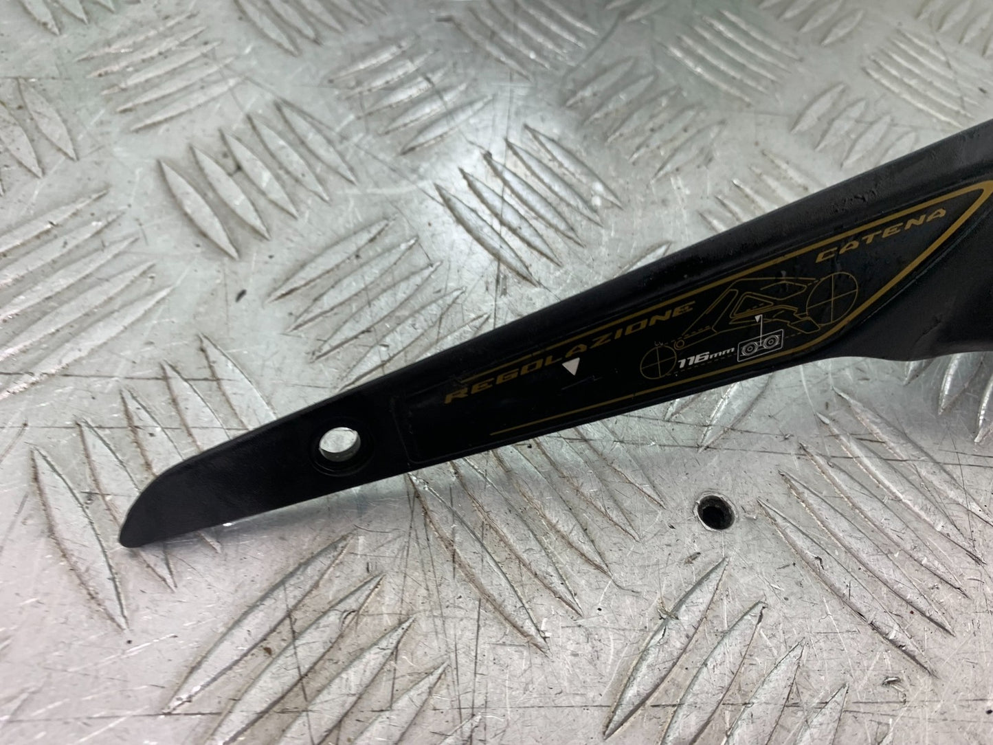 MV AGUSTA 800 F3 CHAIN GUARD  YEAR 2017-2019 (CMB1227)