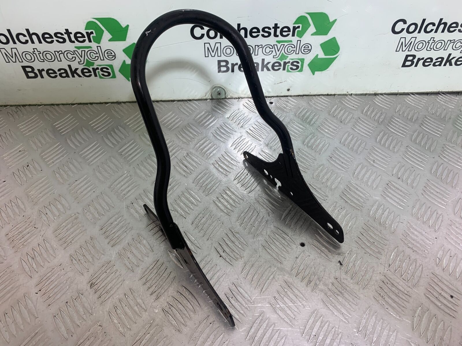 HARLEY DAVIDSON XL883 N IROD GRAB RAIL  YEAR 2020  (CMB1116)