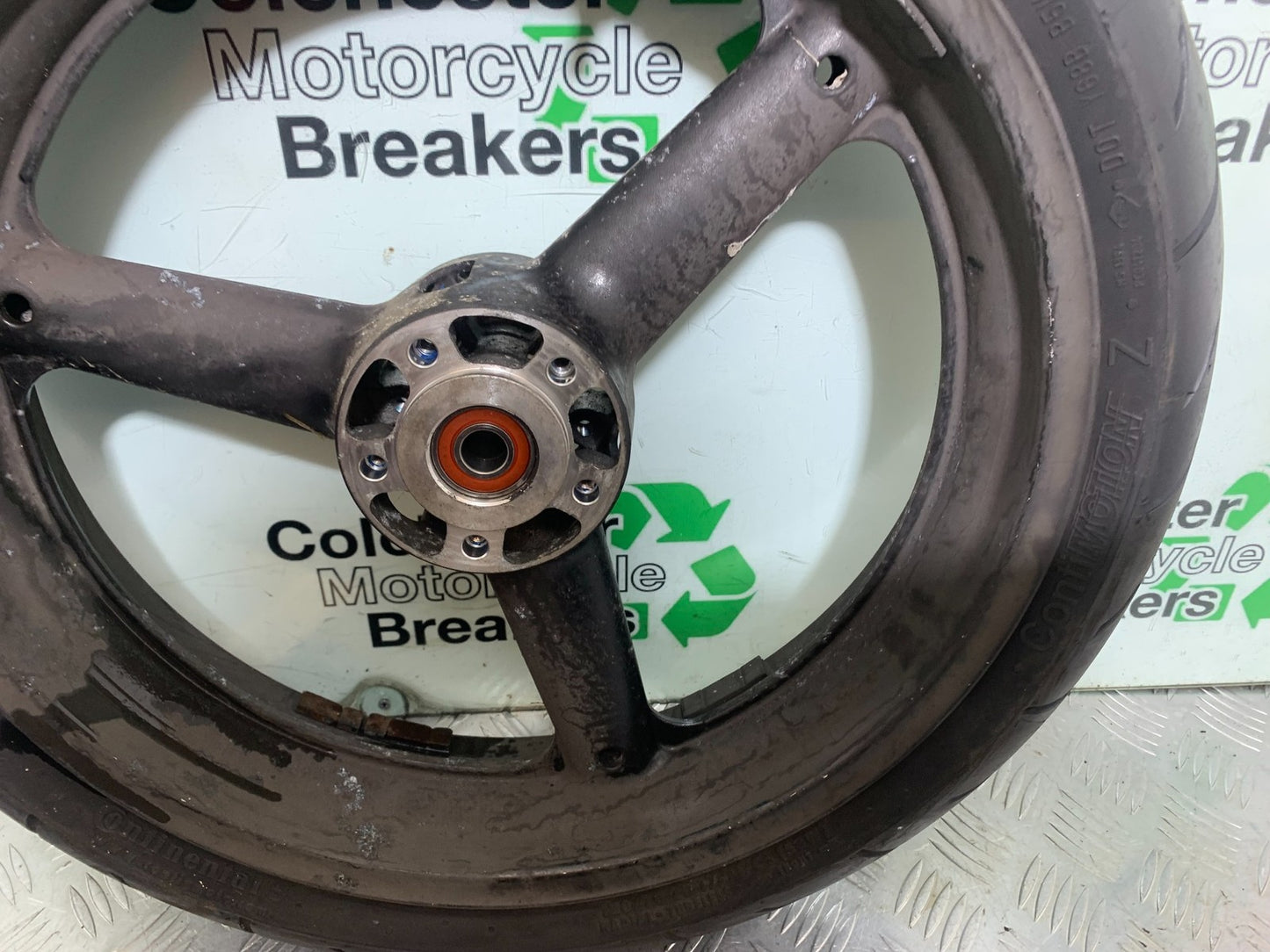SUZUKI GSF600 GSF 600 BANDIT FRONT WHEEL   2000-2004 (CMB1269)