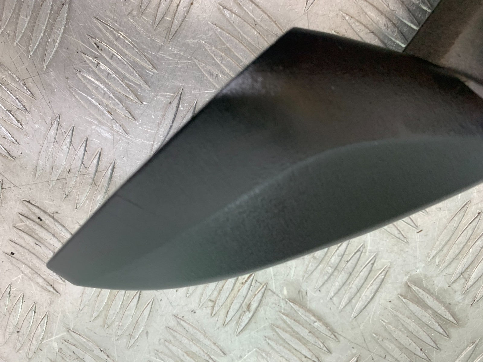 DUCATI 1299 PANIGALE RIGHT MIRROR (DAMAGED SOLD AS PARTS)  YEAR 2016 (CMB 1187)