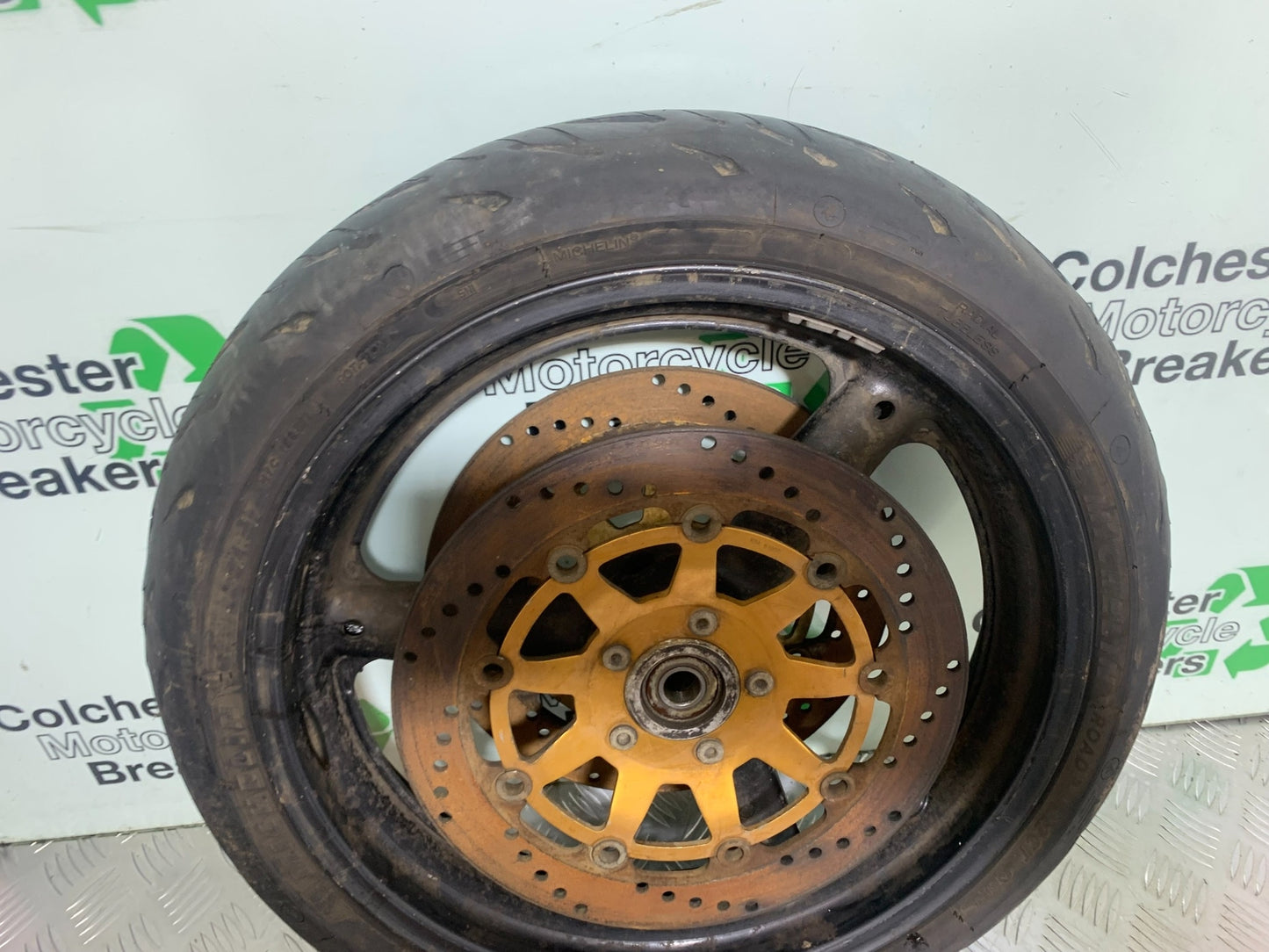 SUZUKI GSF1200  GSF 1200 BANDIT FRONT WHEEL   YEAR 1997-2000 (CMB1149)