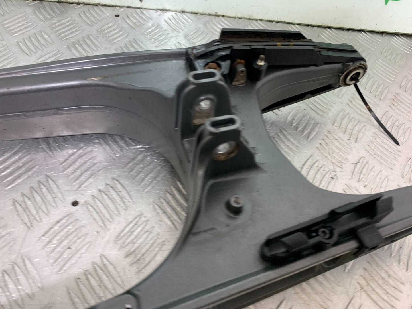 KTM DUKE 125 SWINGARM  YEAR 2017-2022 (CMB1274)