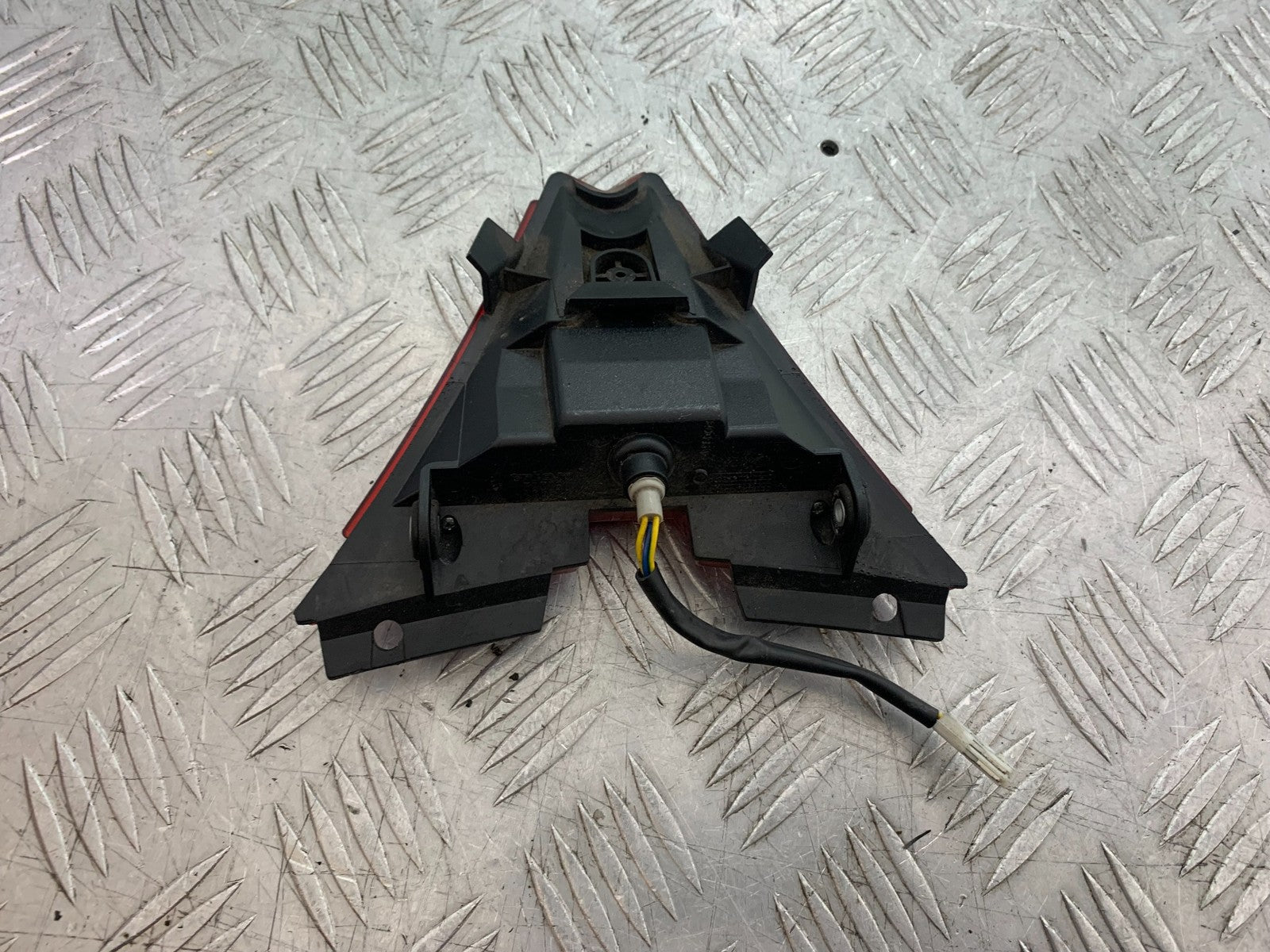APRILIA TUONO 1000 V4R REAR LIGHT YEAR 2011-13  (CMB1316)