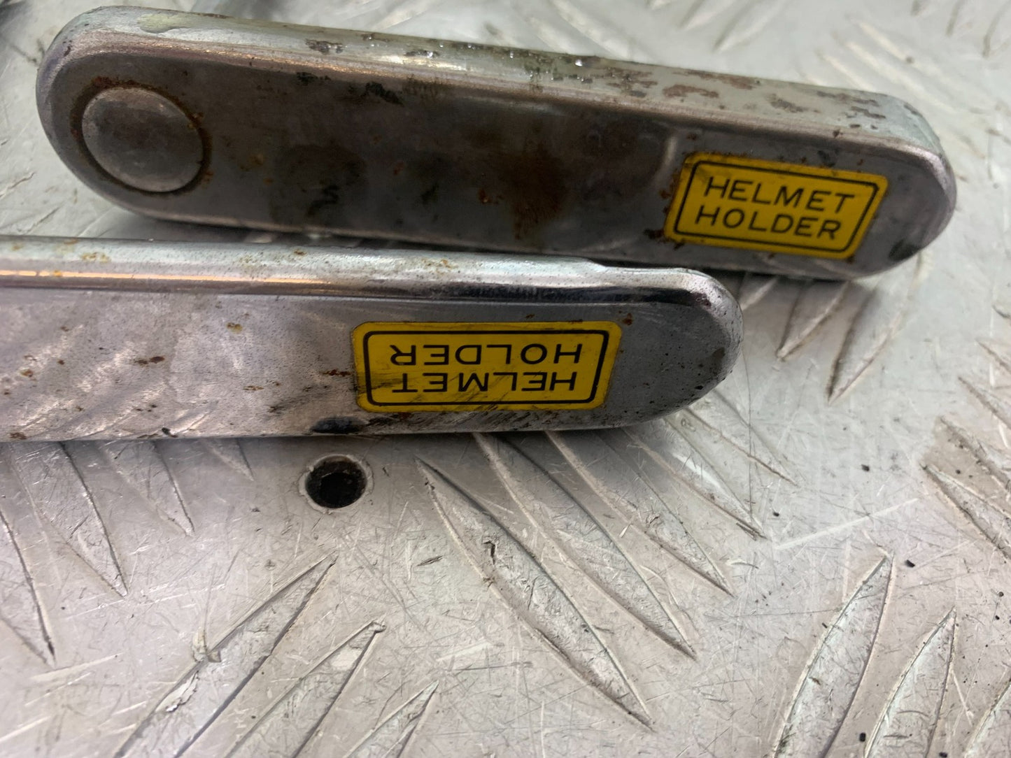 HONDA GL500 GL 500 SILVERWING SEAT BRACKETS   YEAR 1981-82 (CMB1168)