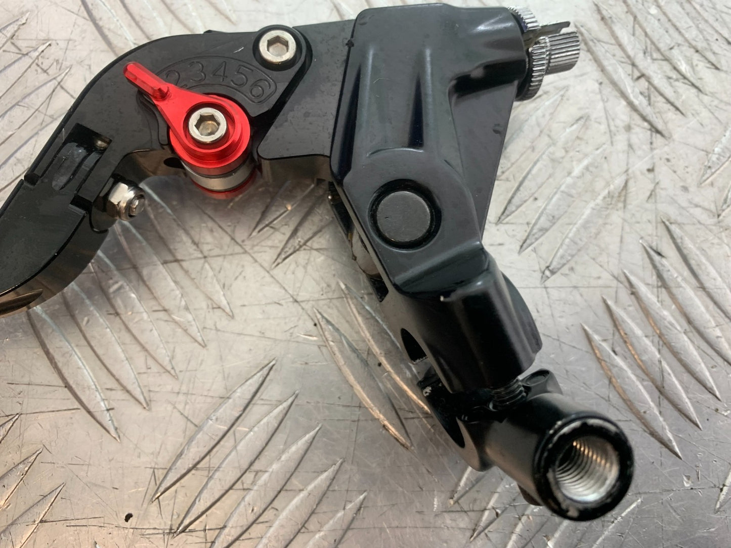 TRIUMPH TRIDENT 660 CLUTCH LEVER AND BRACKET  YEAR 2021-2024 (CMB1295)