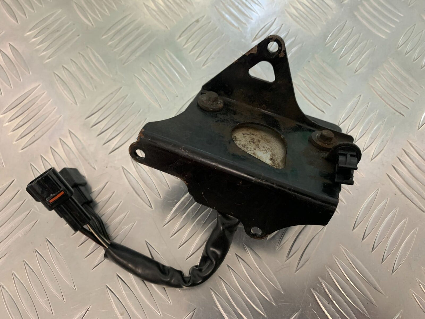SUZUKI GSX1250 GSX 1250 FA REGULATOR   YEAR 2010-2014 (STOCK 935)