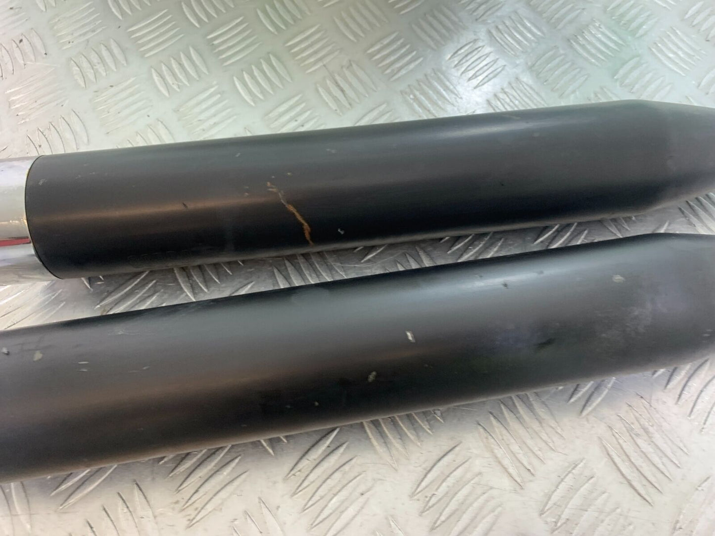 HARLEY DAVIDSON XL883 N IROD SILENCERS   YEAR 2020  (CMB1116)