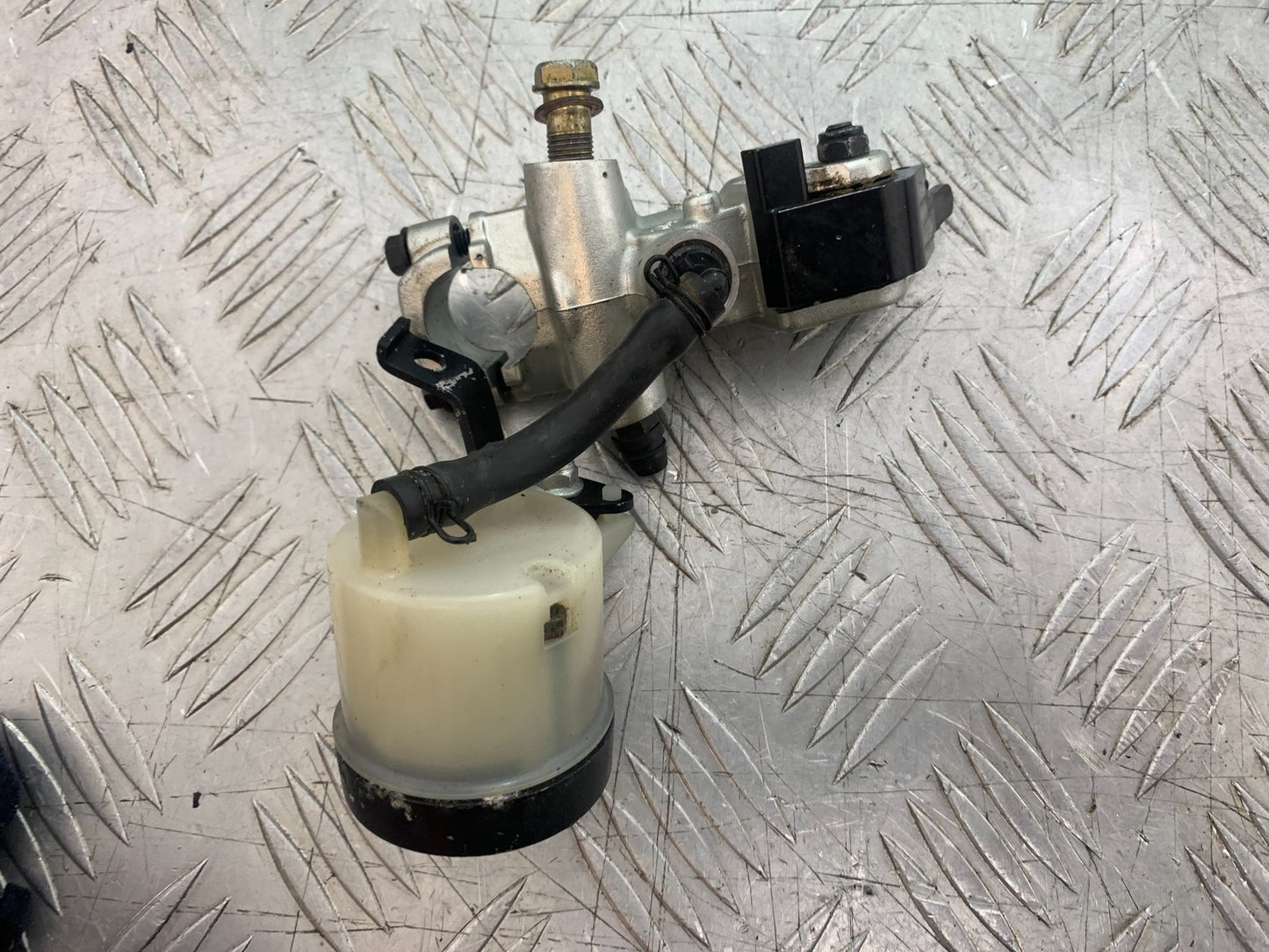 APRILIA RSV1000 R FACTORY MILLE BRAKE MASTER CYLINDER   2004-09 (CMB1203)