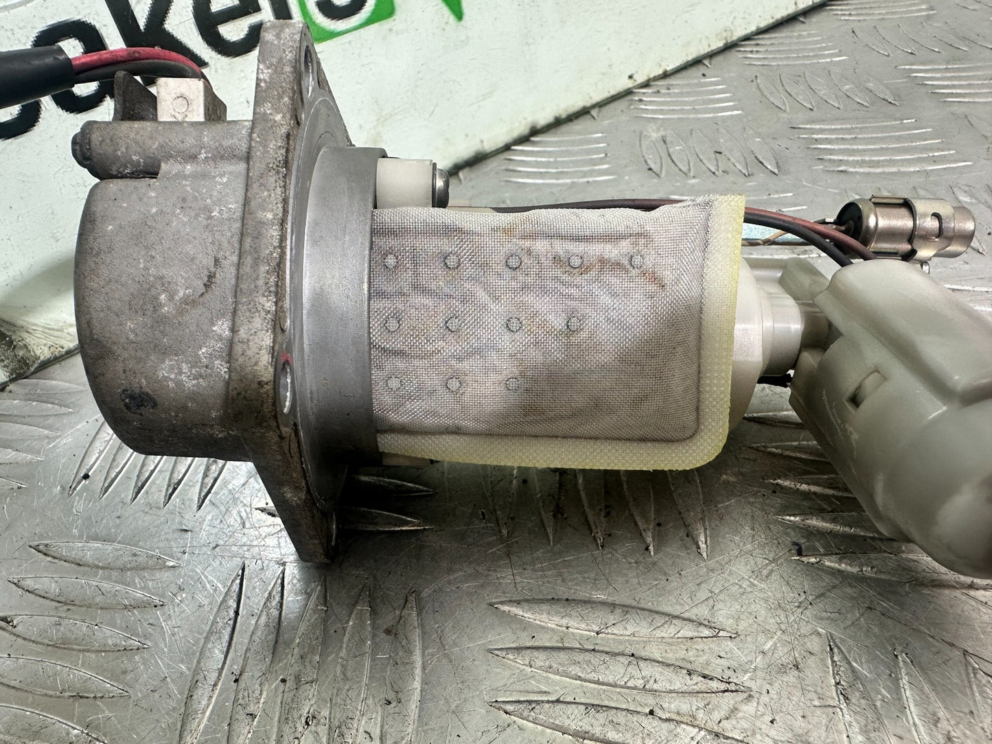 KAWASAKI ER6 F ER6F FUEL PUMP PETROL PUMP YEAR 2005-2008 (CMB1178)
