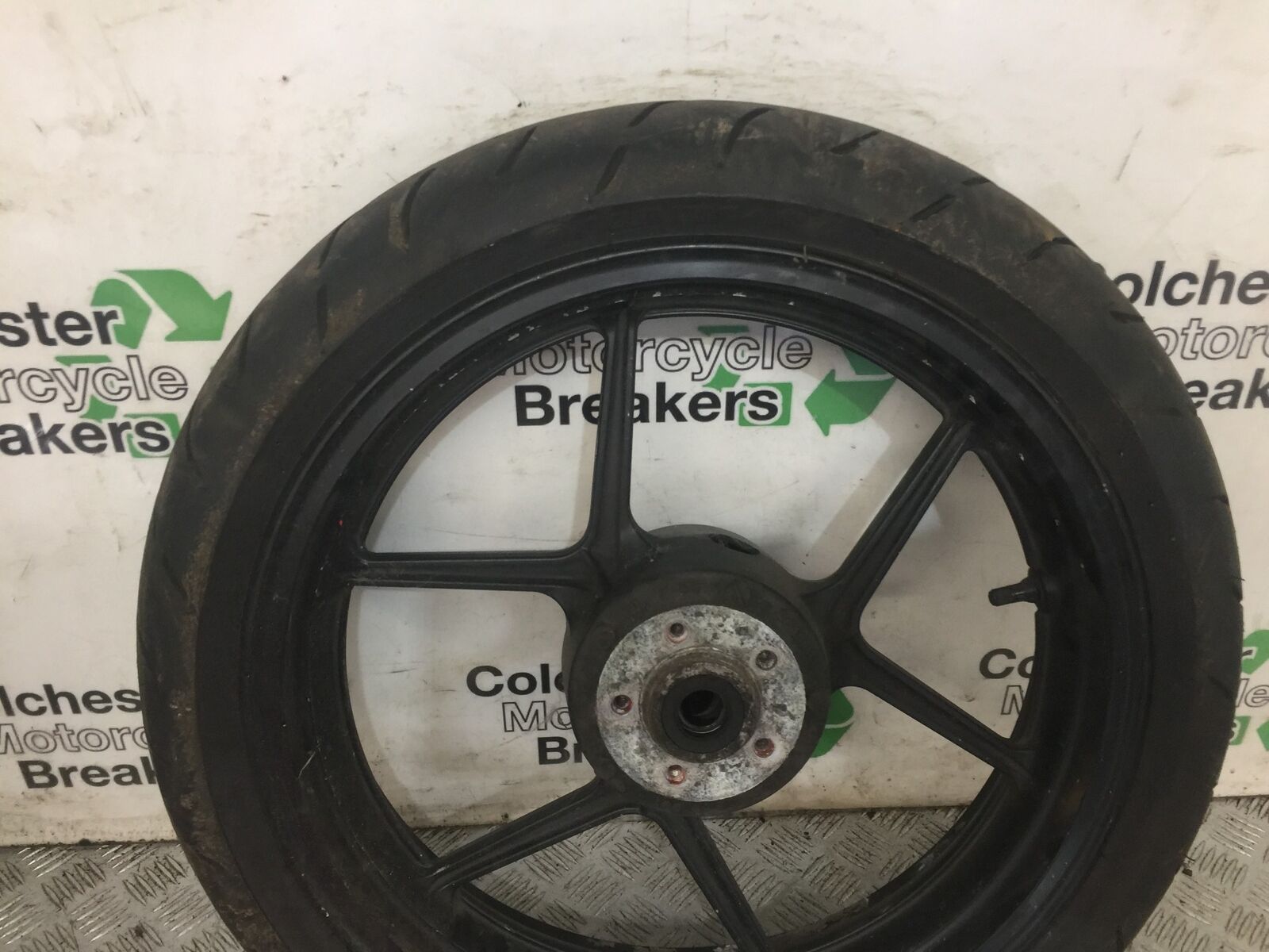 KAWASAKI Z750 Z 750 FRONT WHEEL  YEAR 2004-2006  (STOCK 871)
