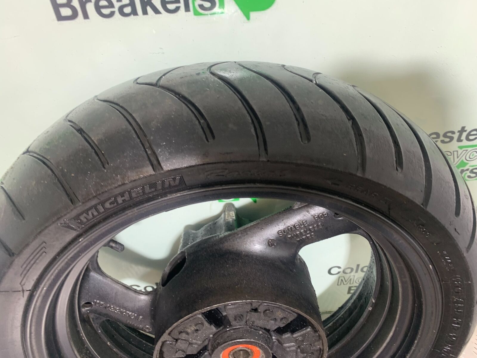 YAMAHA XJR1300 XJR 1300 REAR WHEEL  YEAR 1999-2003 (CMB1055)