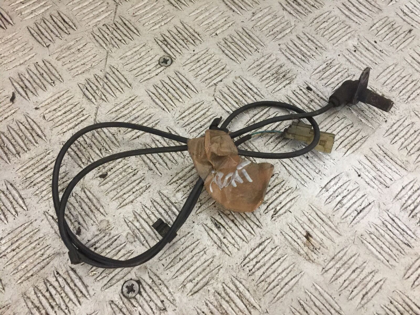 TRIUMPH TROPHY 1215 SE FRONT ABS SENSOR  2012-2017 (STOCK 740)
