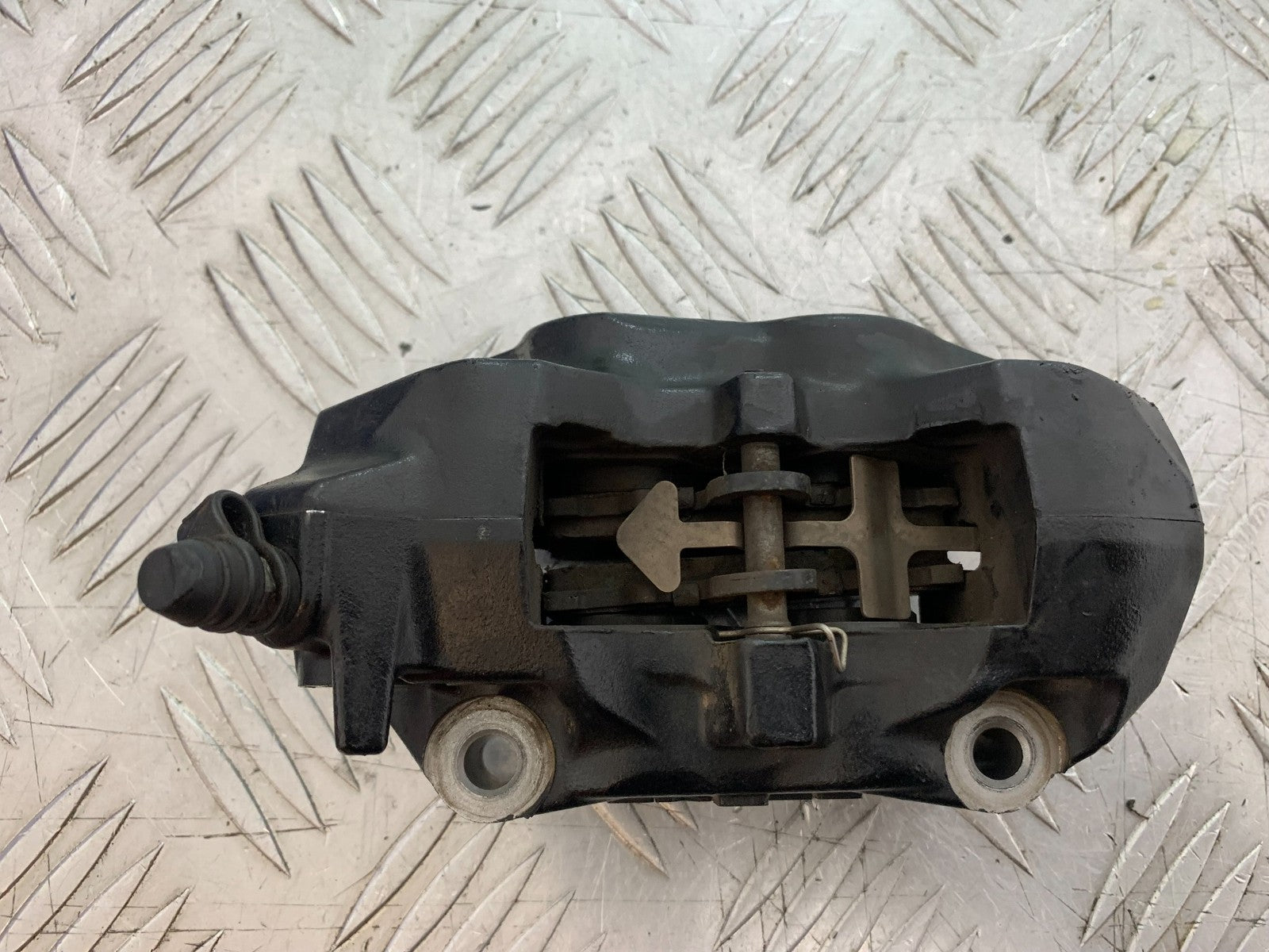 KTM 125 DUKE FRONT BRAKE CALIPER  YEAR 2018-2023 (CMB1185)