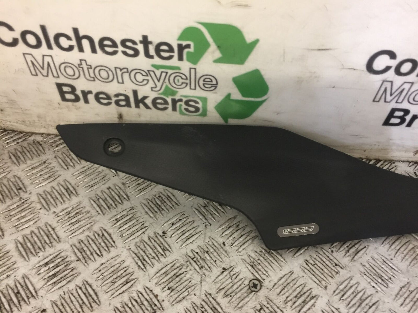APRILIA RSV1000 RSV 1000 MILLE LEFT SEAT PANEL YEAR 2006-10 (STOCK 713)