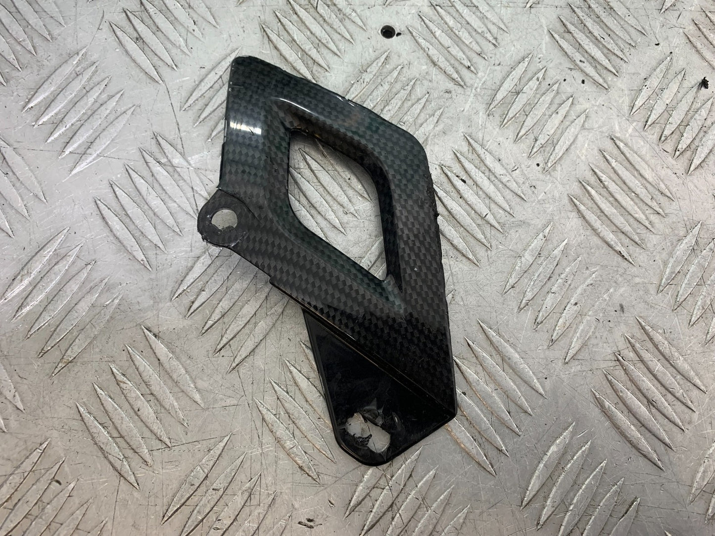 APRILIA TUONO 1000 V4R HEEL PLATE  YEAR 2011-13  (CMB1316)