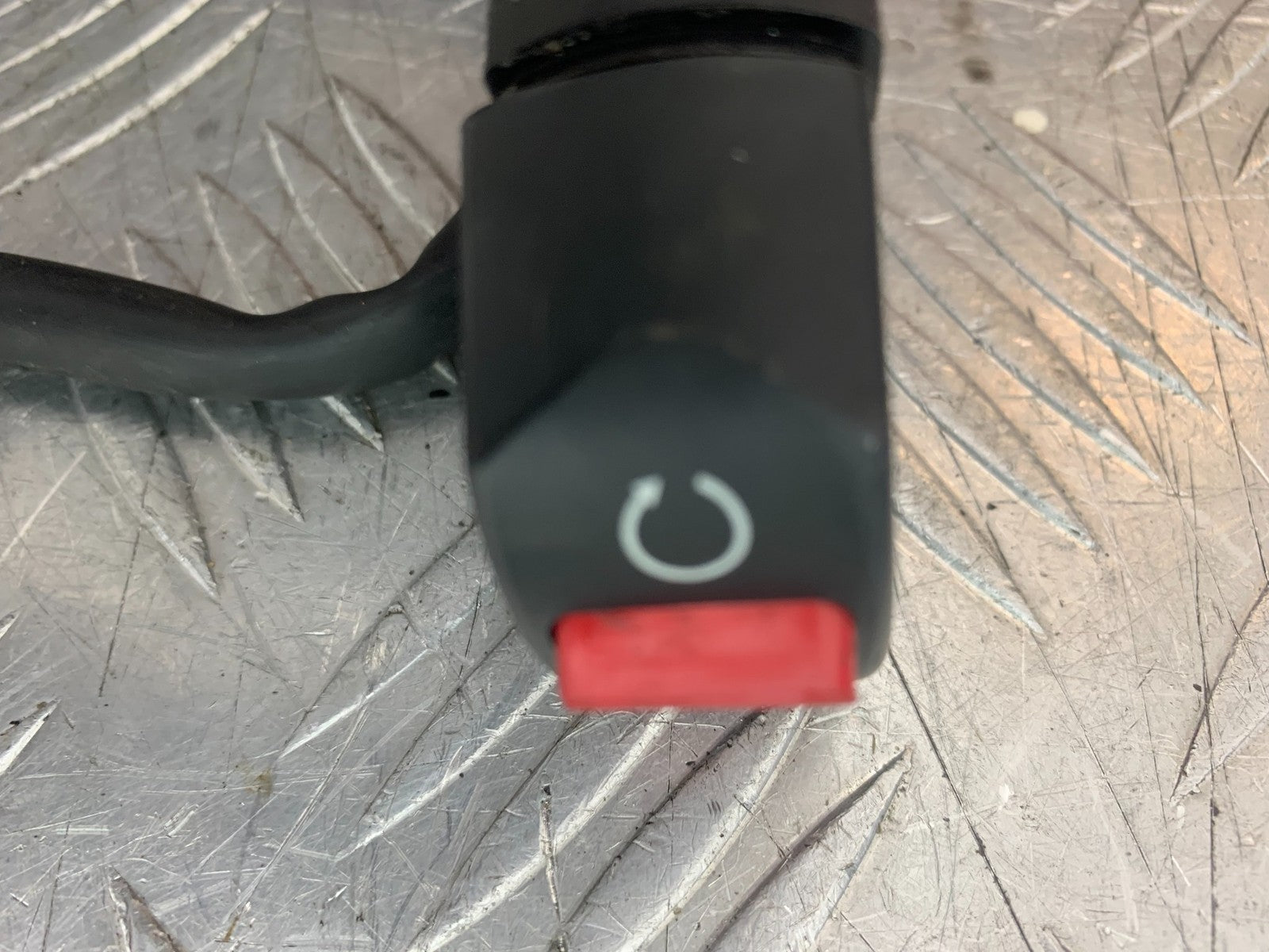 HONDA CBR1000 rr FIREBLADE RIGHT SWITCH GEAR 2012-2016 (CMB1280)
