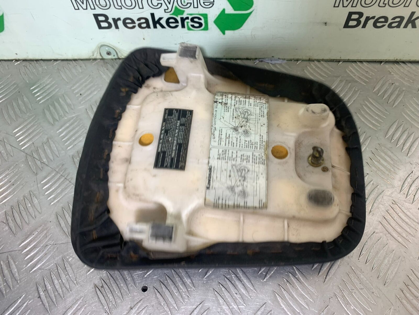 KAWASAKI ZX6R ZX6 J REAR SEAT YEAR 2000 (CMB1129)