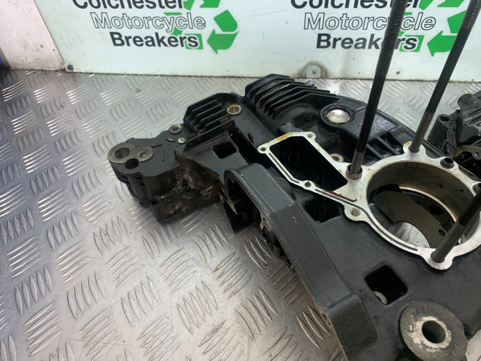 BMW R1100 RT R 1100 RT ENGINE CRANK CASINGS  YEAR 1996-2001 (CMB1095)