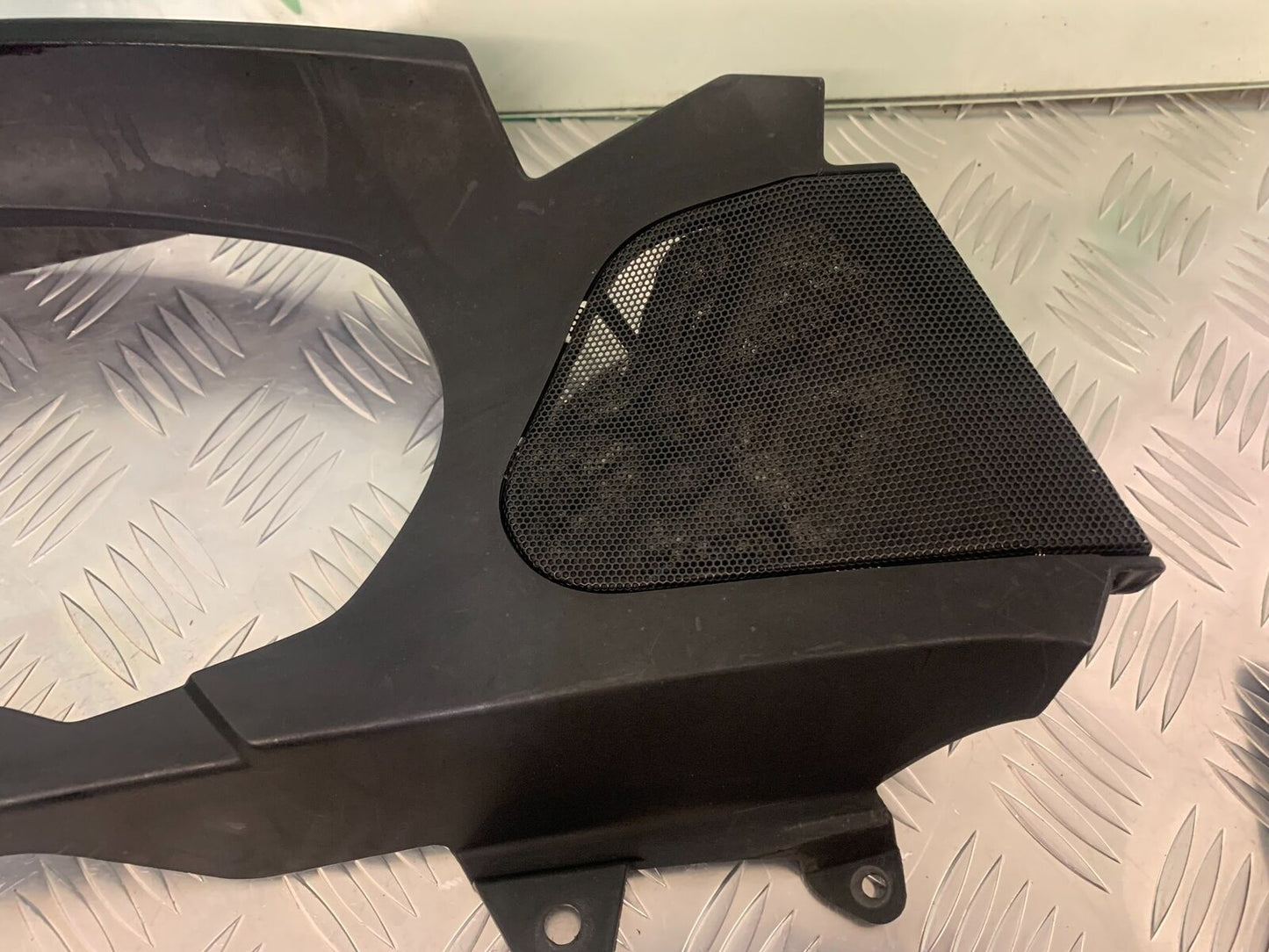 BMW R1200 RT R 1200 RT CLOCK SURROUND  YEAR 2005-2009 (STOCK 943)