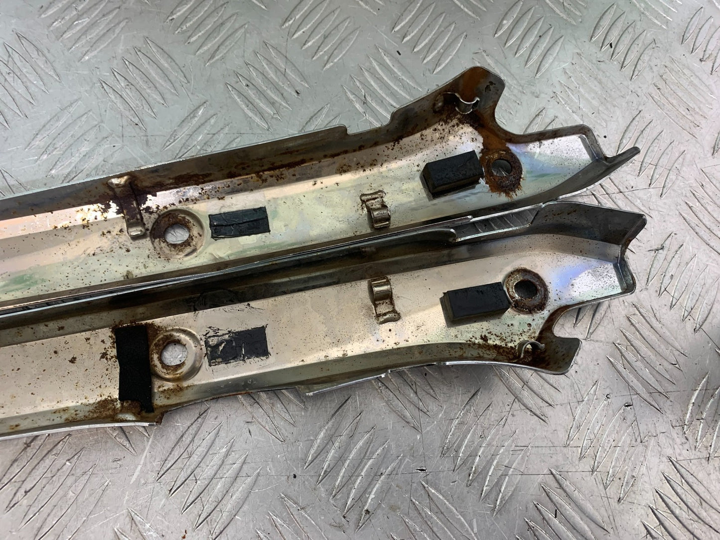HONDA VT750 SHADOW CHROME FRAME COVERS   YEAR 2003-2004 (CMB1265)
