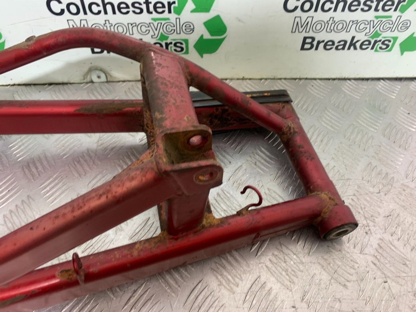 KAWASAKI ER6 F ER6F SWINGARM  YEAR 2005-2008 (CMB1277)