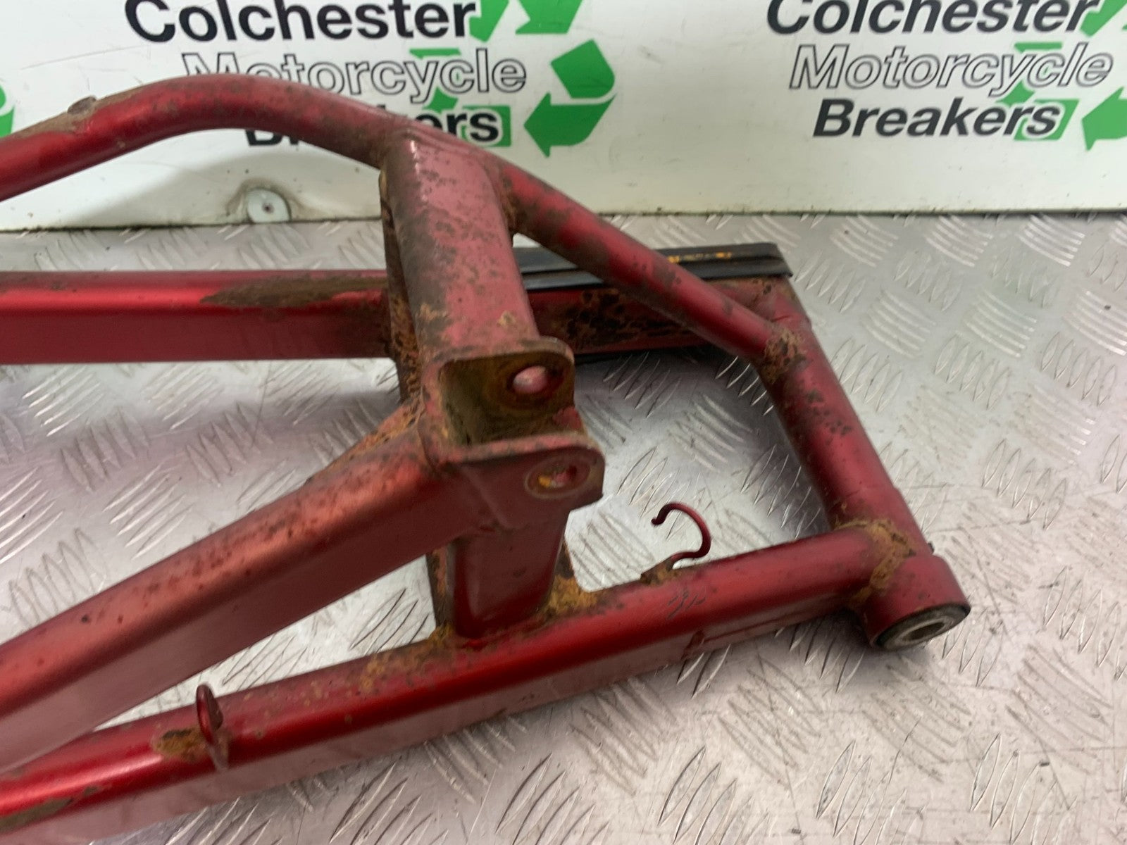 KAWASAKI ER6 F ER6F SWINGARM  YEAR 2005-2008 (CMB1277)