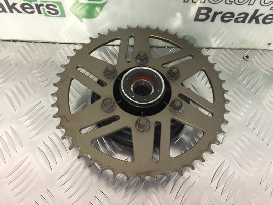 KAWASAKI Z800 Z 800 REAR SPROCKET CARRIER   YEAR 2013-2017 (STOCK 925)