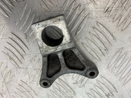 SUZUKI GSXR600 GSXR 600 SRAD REAR CALIPER BRACKET YEAR 1997-2000 (CMB1276)