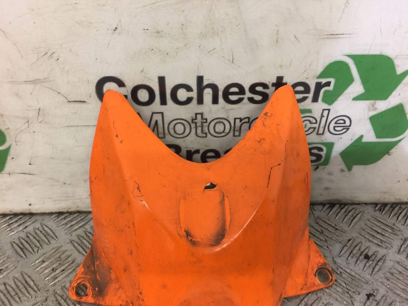 HONDA CBR125 CBR 125 TANK INFILL COVER  YEAR 2011-2017 (STOCK 466)