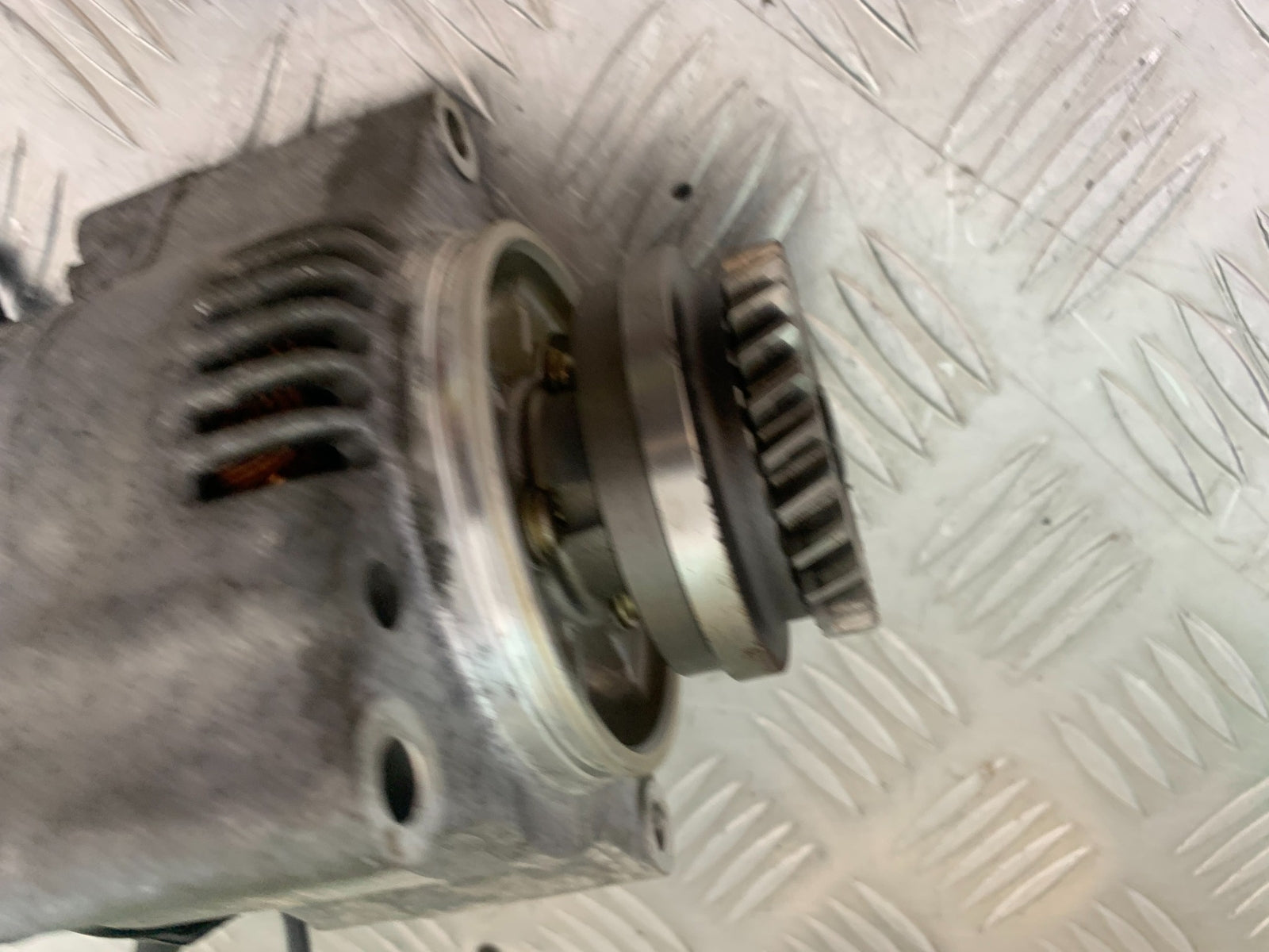 SUZUKI GSF1200  GSF 1200 BANDIT ALTERNATOR   YEAR 1997-2000 (CMB1149)