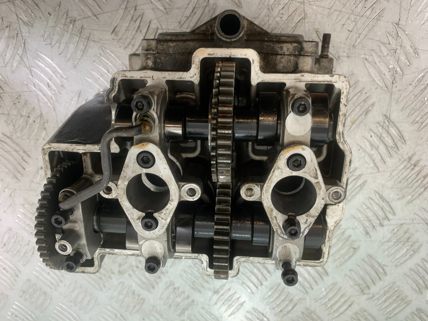 APRILIA TUONO 1000 V4 FRONT CYLINDER HEAD & CAMS YEAR 2013-2014  (CMB1239)