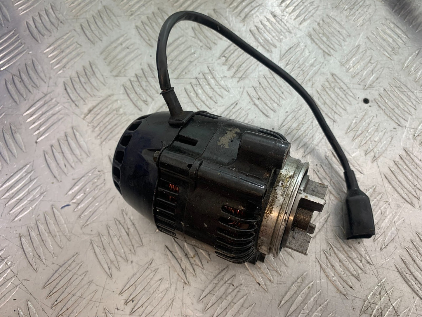 KAWASAKI ZZR1100 D ALTERNATOR YEAR 1993-2001 (CMB1289)