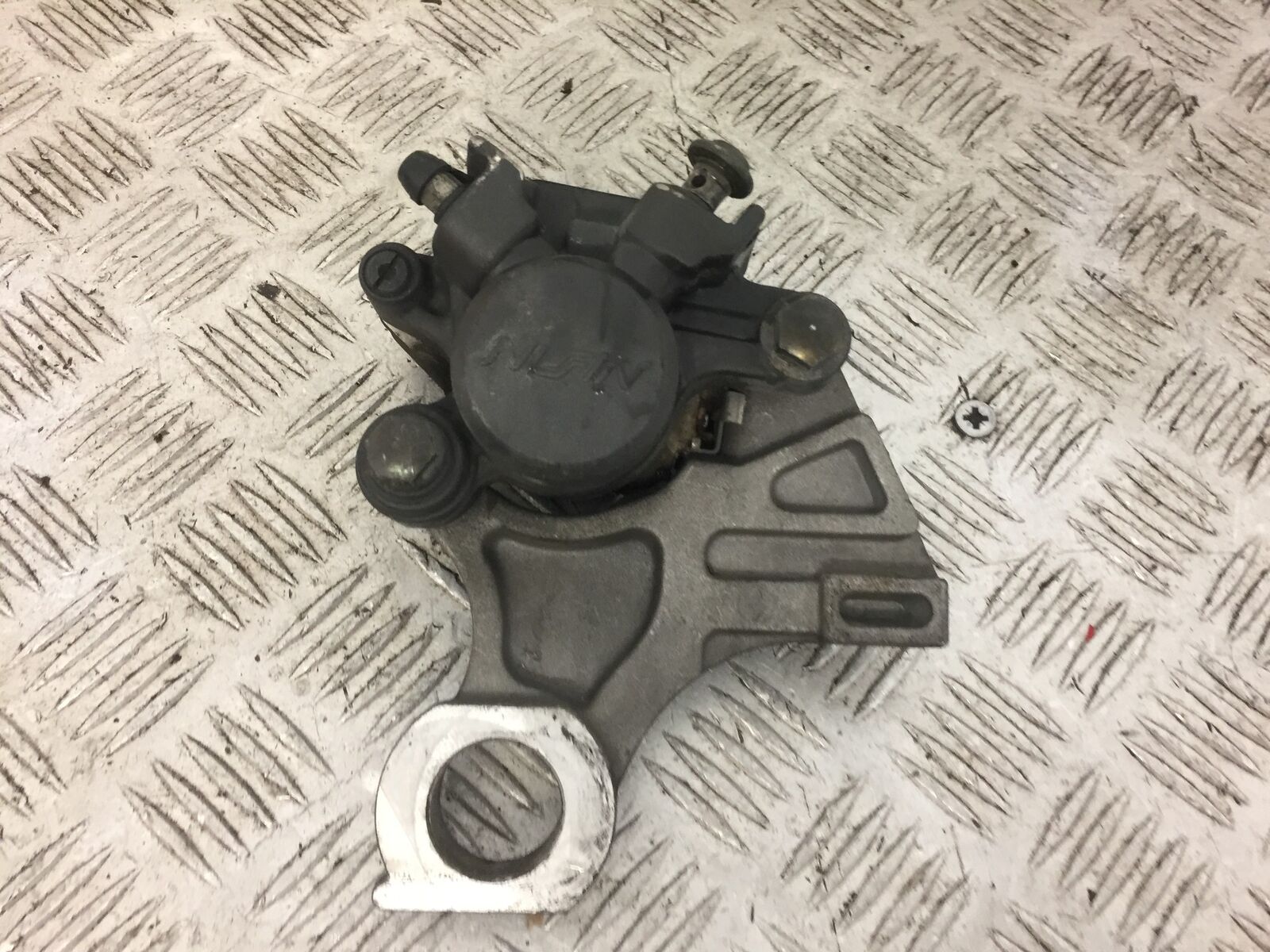 YAMAHA R6 5SL REAR BRAKE CALIPER   YEAR 2004 (STOCK 666)