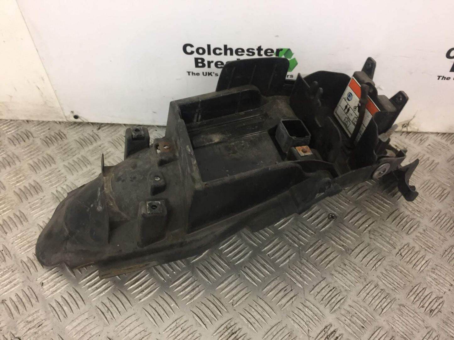 HONDA CBF125 CBF 125 UNDERTRAY YEAR 2008 - 2012