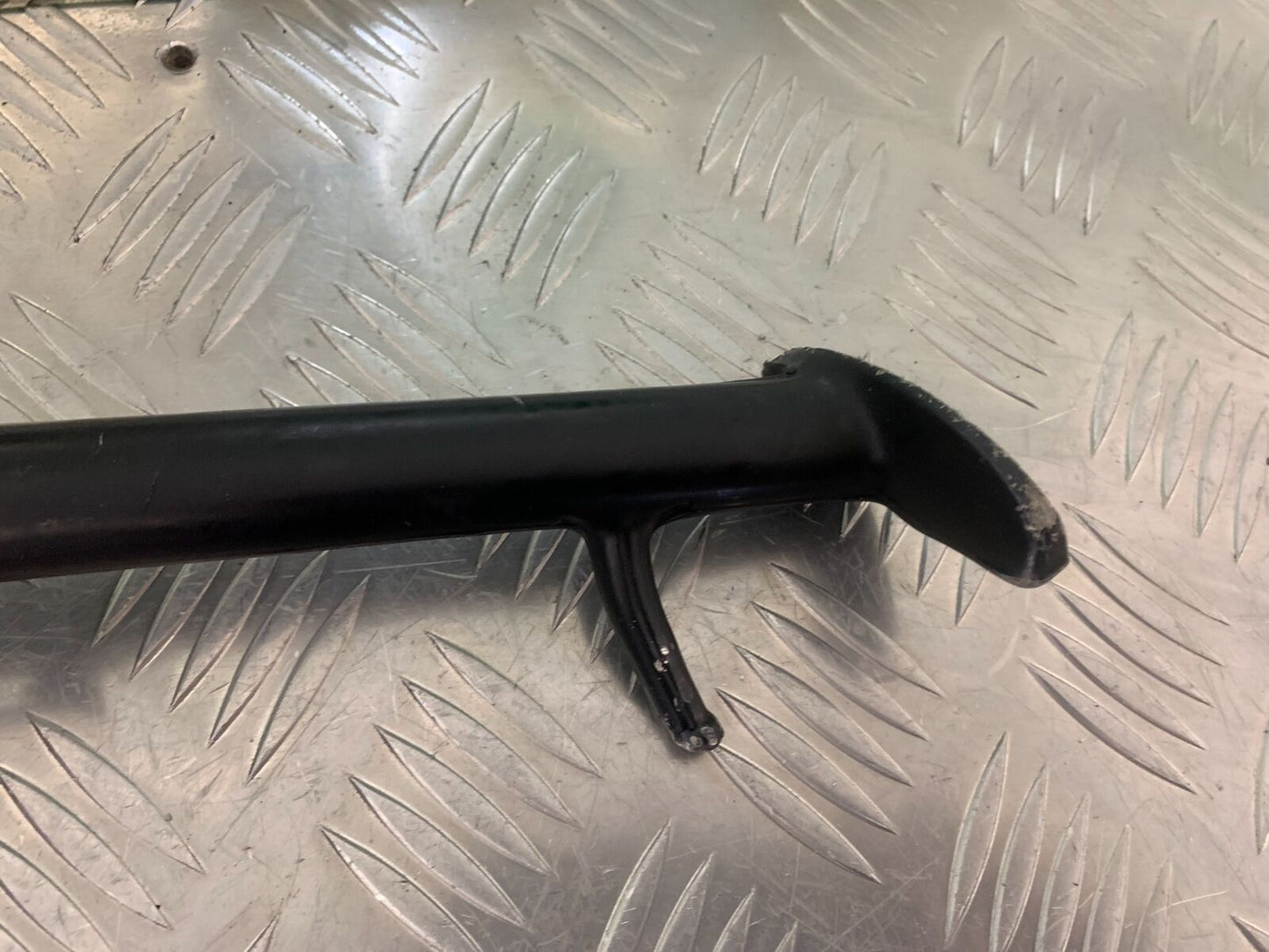 TRIUMPH 955I SPRINT RS SIDE STAND   YEAR 1999-04 (STOCK 989)
