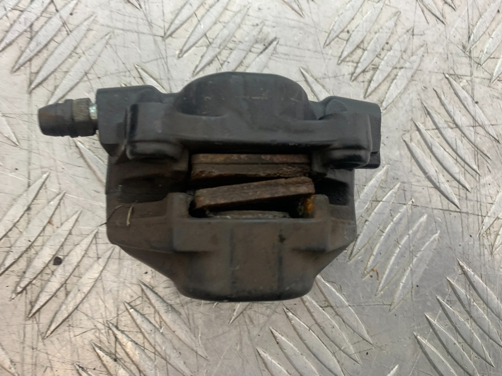 PIAGGIO MP3 250 ie FRONT LEFT CALIPER  YEAR 2007 (CMB1307)