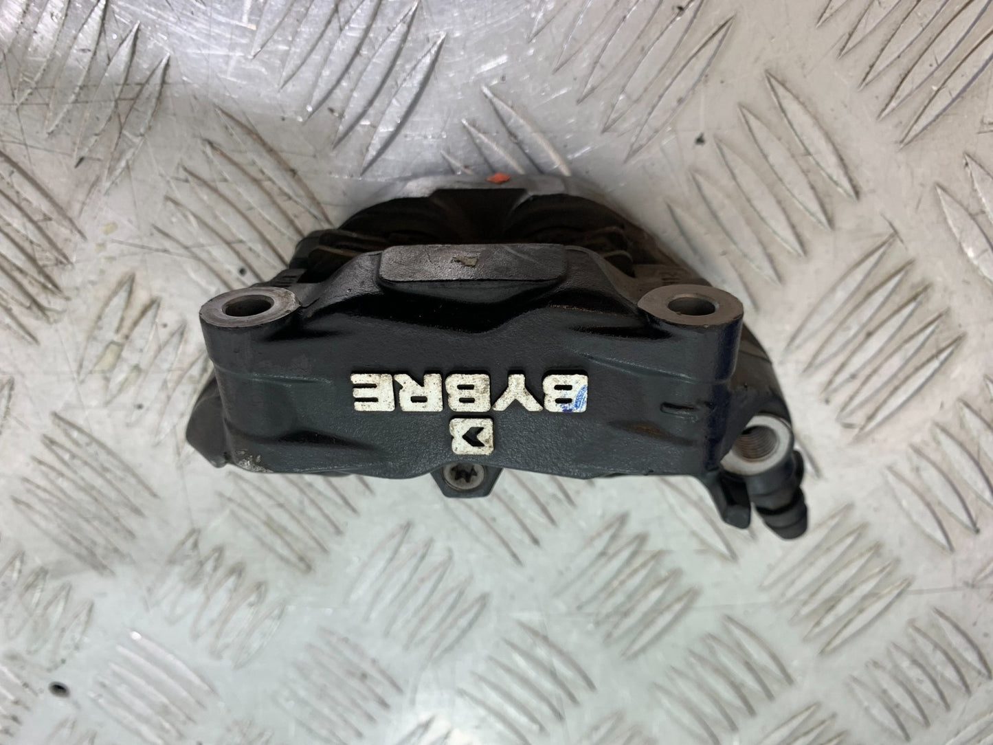 KTM 125 DUKE FRONT BRAKE CALIPER  YEAR 2018-2023 (CMB1185)