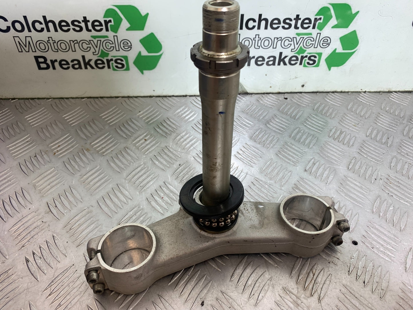 KAWASAKI ZX10R ZX 10R BOTTOM YOKE  YEAR 2011-2015 (CMB1154)