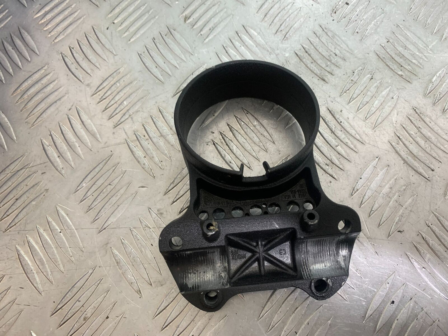 HARLEY DAVIDSON XL883 N IROD SPEEDO MOUNTING BRACKET   YEAR 2020  (CMB1116)