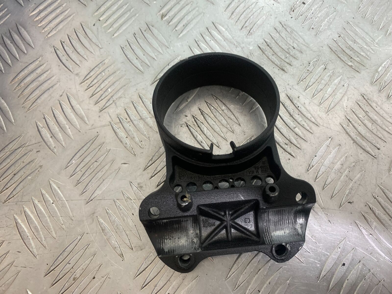 HARLEY DAVIDSON XL883 N IROD SPEEDO MOUNTING BRACKET   YEAR 2020  (CMB1116)